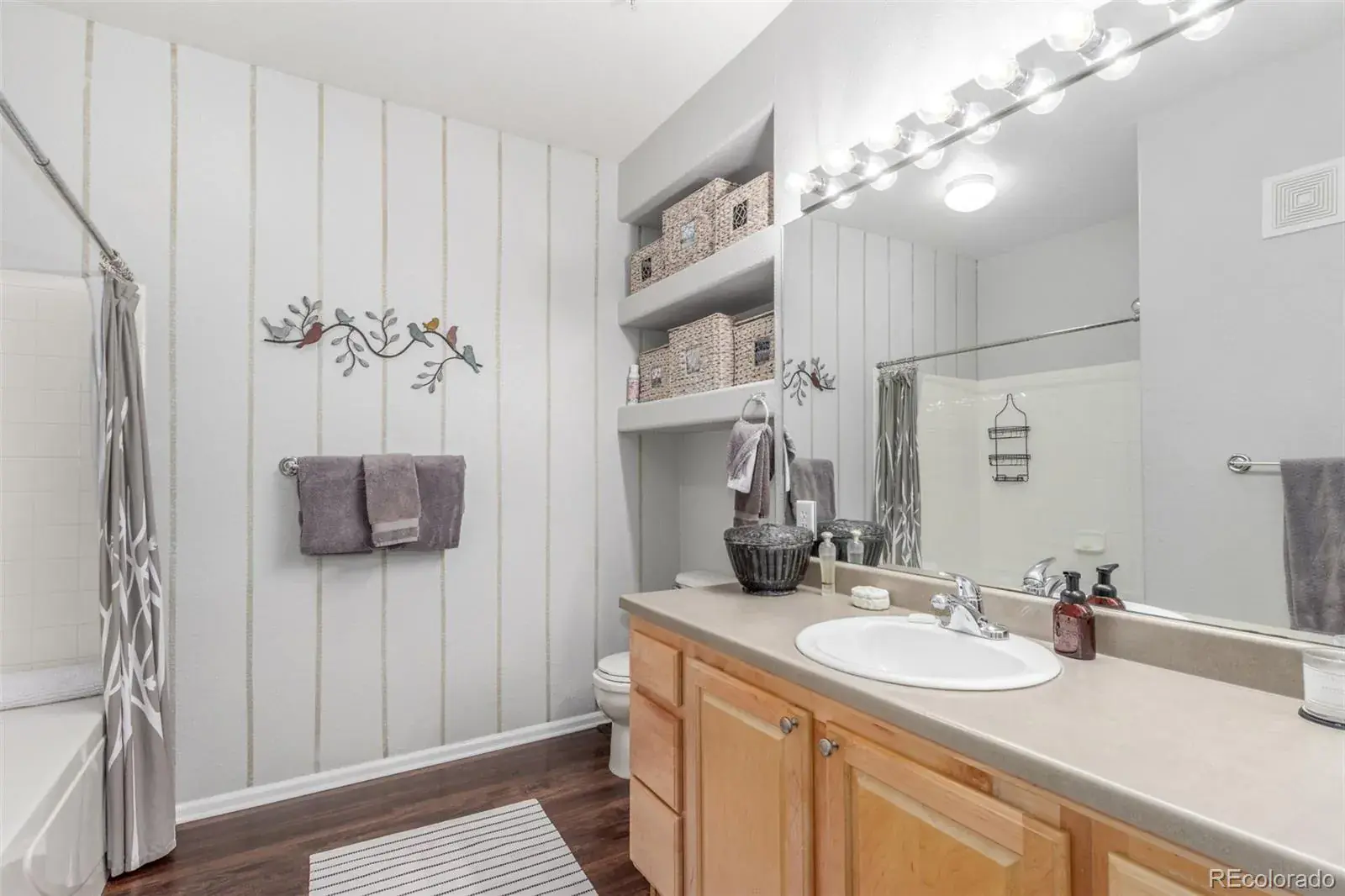457 Black Feather Loop #702 Castle Rock CO 80104 | MLS #REC8603602 03052026215337 1600 20
