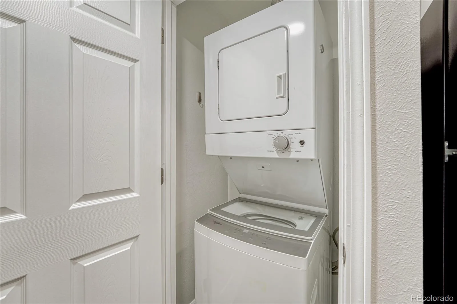 4872 E Kentucky Avenue #D Denver CO 80246 MLS #REC8605767 07252026002341 1600 26