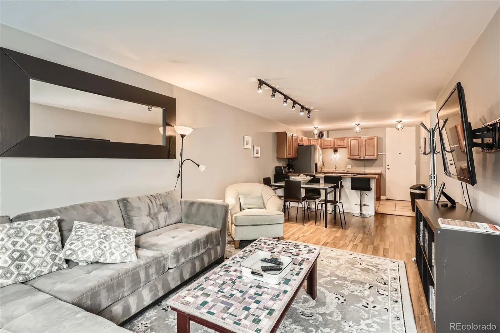 1050 N Corona Street #105 Denver CO 80218 MLS #REC8607622 05062026214451 1600 5