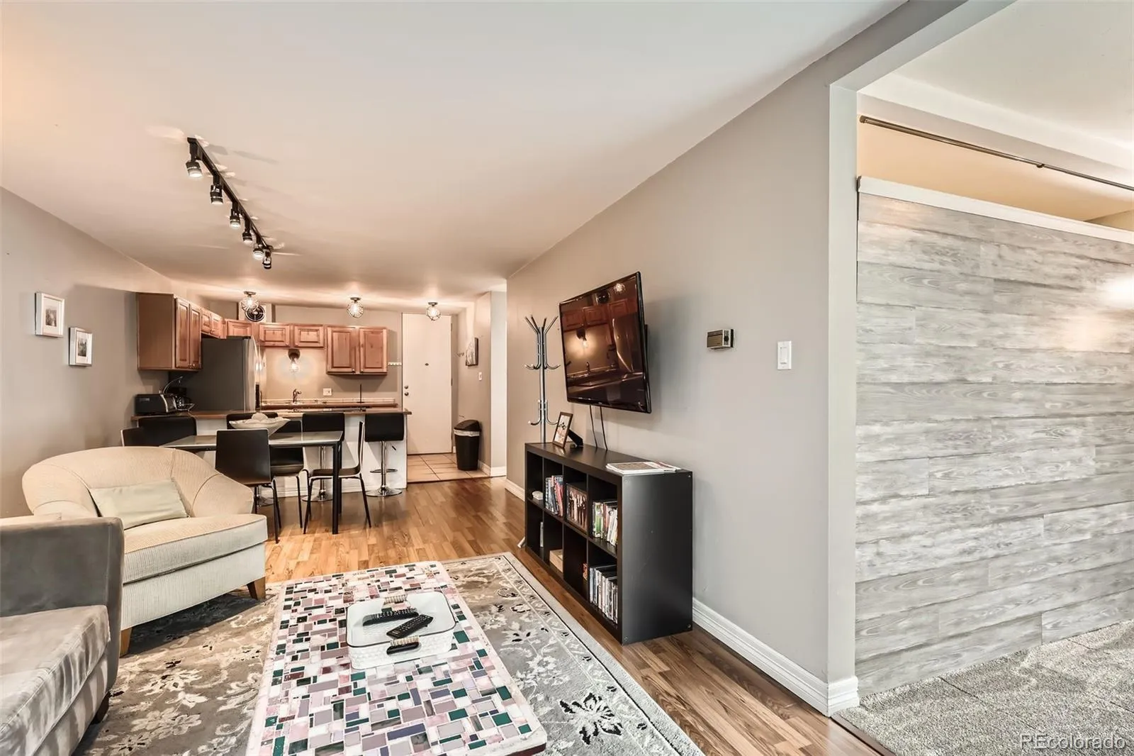 1050 N Corona Street #105 Denver CO 80218 MLS #REC8607622 05062026214451 1600 6