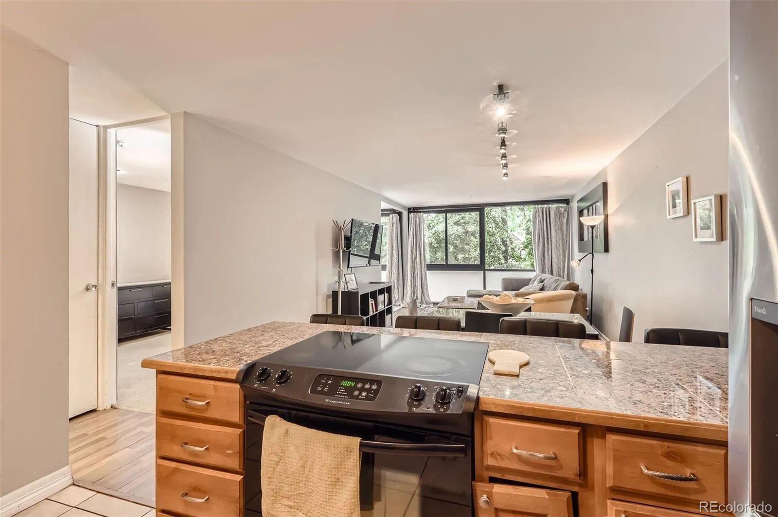 1050 N Corona Street #105 Denver CO 80218 MLS #REC8607622 05062026214451 1600 9