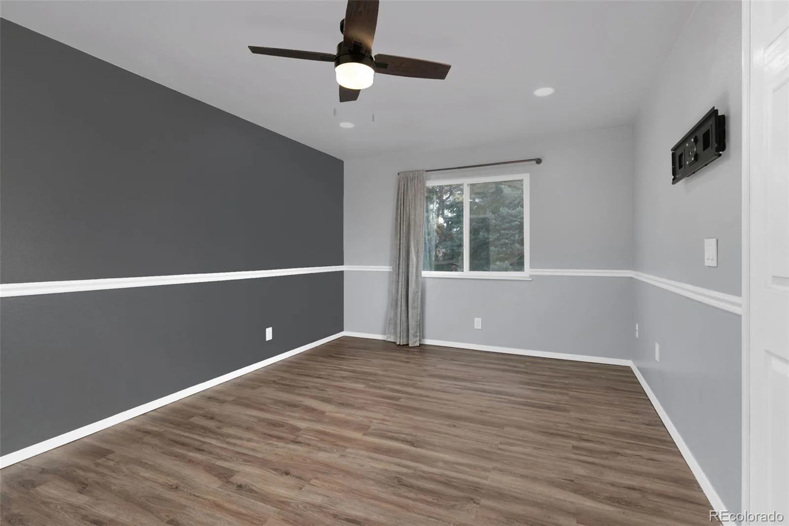 902 S Walden Street #203 Aurora CO 80017 | MLS #REC8609473 09172026175144 1600 12