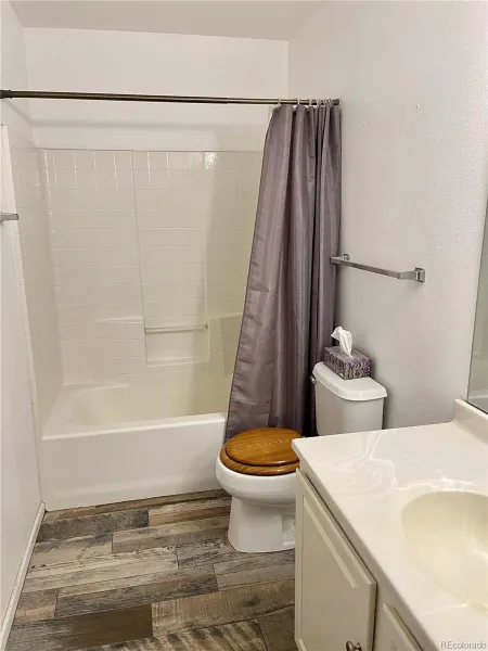 8304 Pebble Creek Way #203 #8304 Highlands Ranch CO 80126 | MLS #REC8610622 05282026042834 800 12