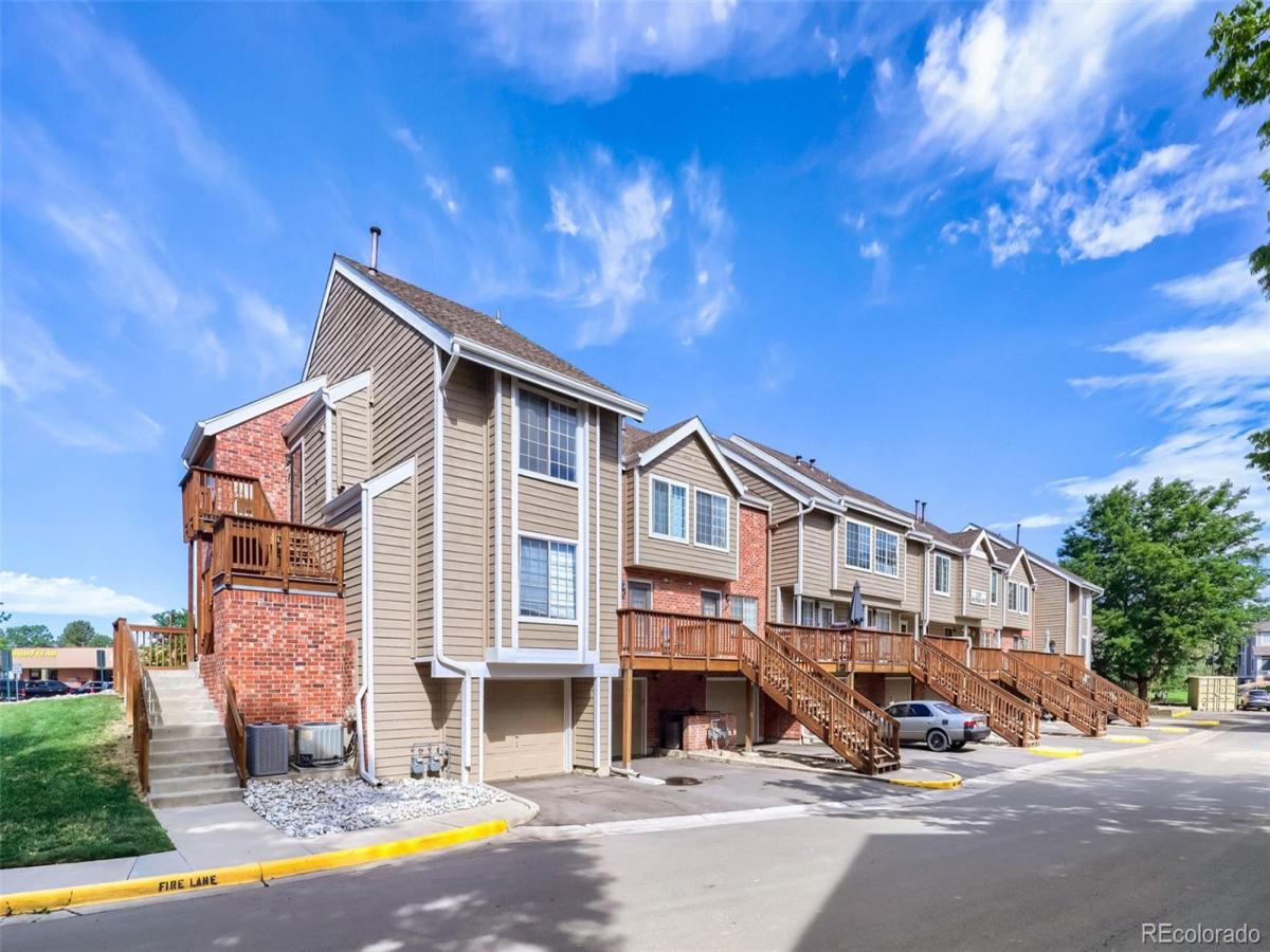 2295 S Pitkin Way #F Aurora CO 80013 | MLS #REC8611472 MLS #REC8611472 image #0