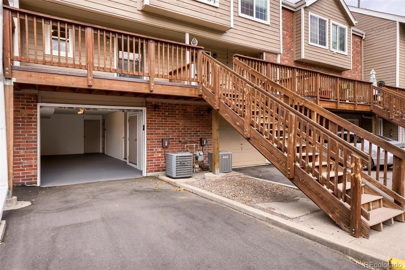 2295 S Pitkin Way #F Aurora CO 80013 | MLS #REC8611472 08142026202704 1600 13