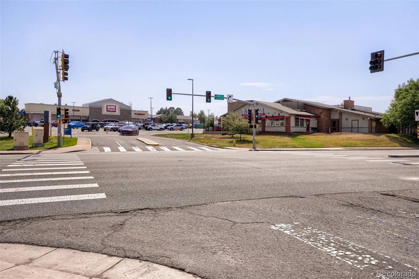 2295 S Pitkin Way #F Aurora CO 80013 | MLS #REC8611472 08142026202704 1600 17