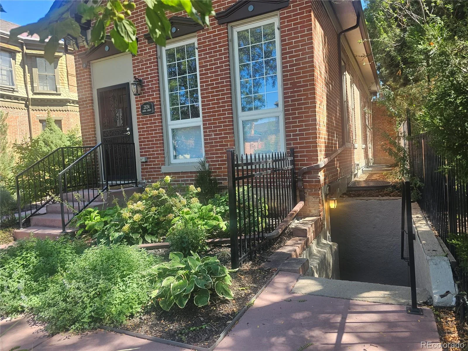 2834 Curtis Street #3 Denver CO 80205 | MLS #REC8611661 09252026163132 1600 1