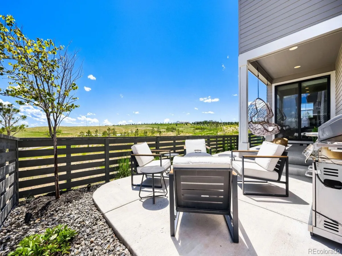 1747 Stable View Drive Castle Pines CO 80108 MLS #REC8613709 06082026210217 1200 35