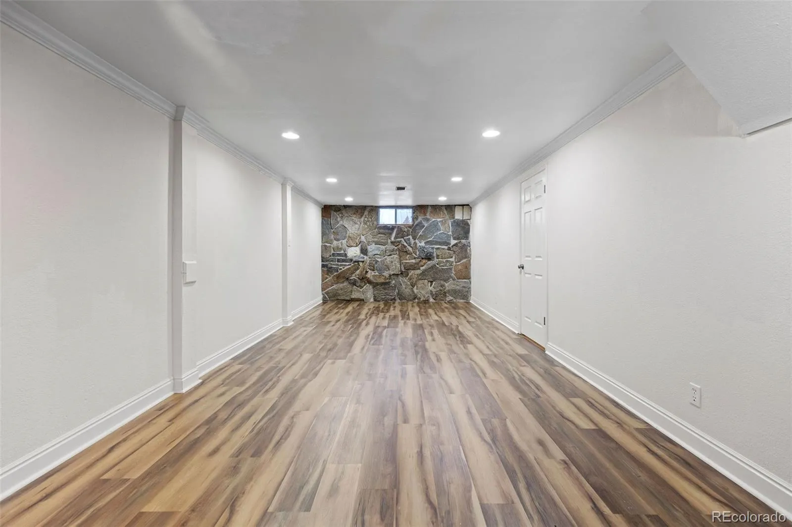 04162026203546 1600 27