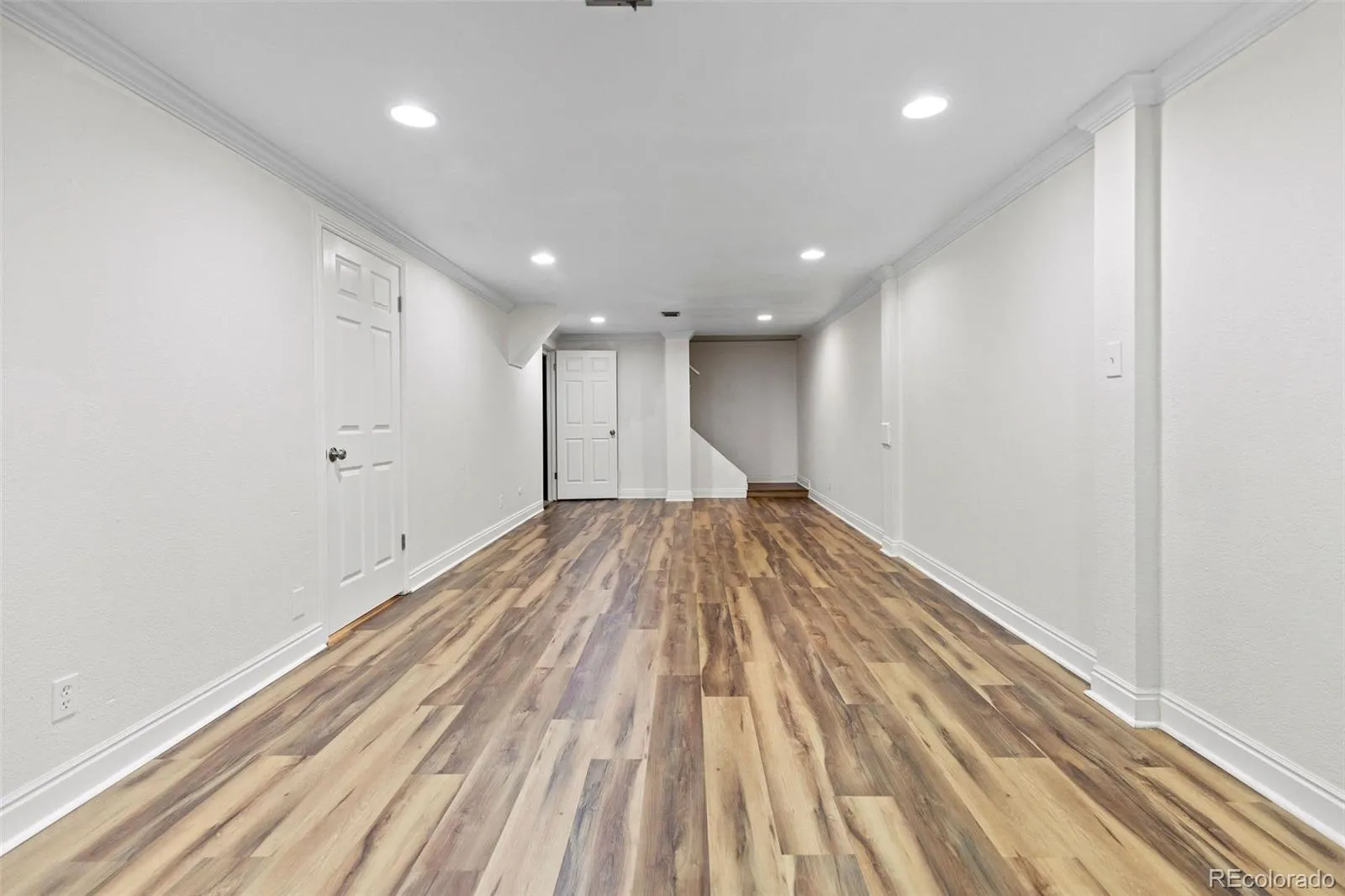 04162026203546 1600 28