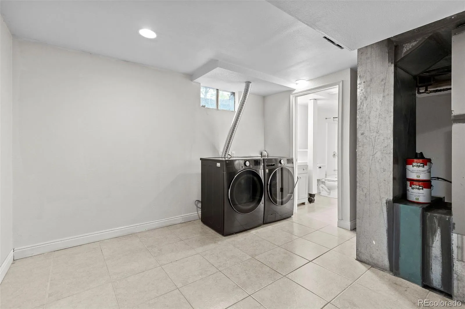 04162026203546 1600 31