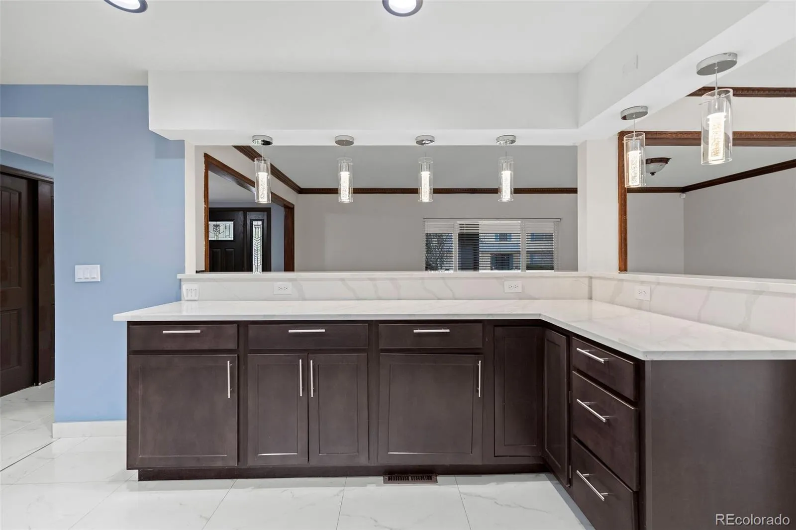 04162026203546 1600 8