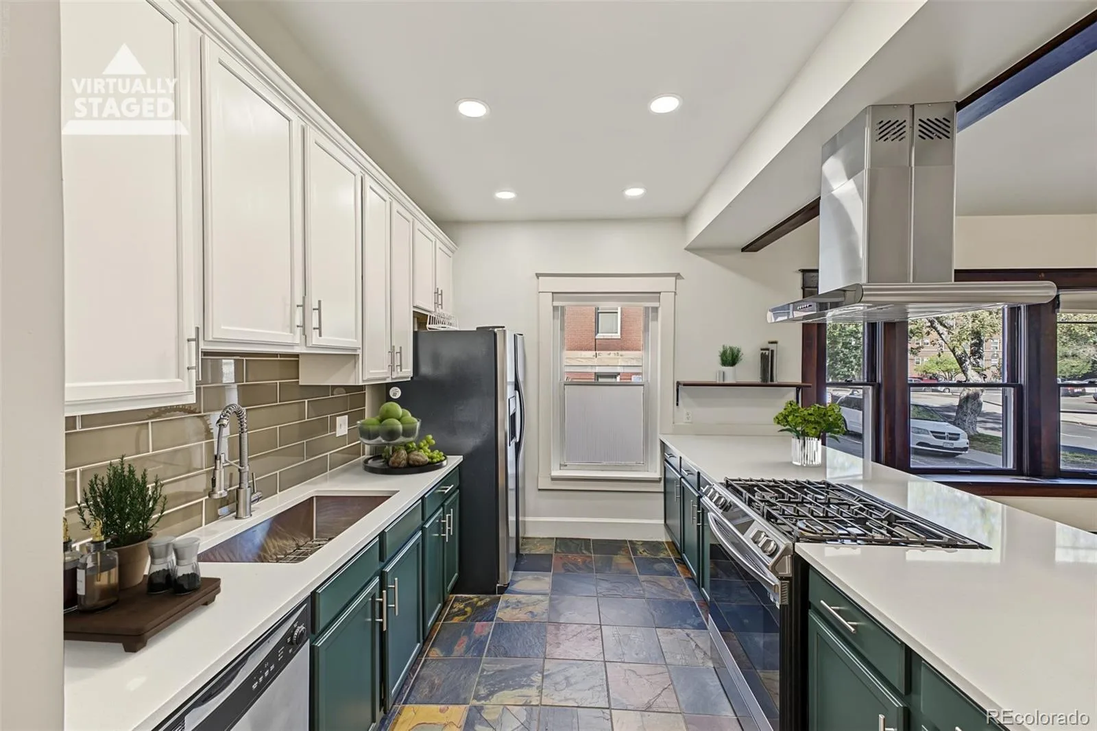 520 E 14th Avenue #1 Denver CO 80203 | MLS #REC8615408 09242026025730 1600 5