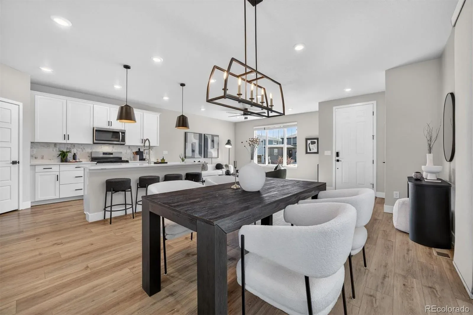 03092026173639 1600 10