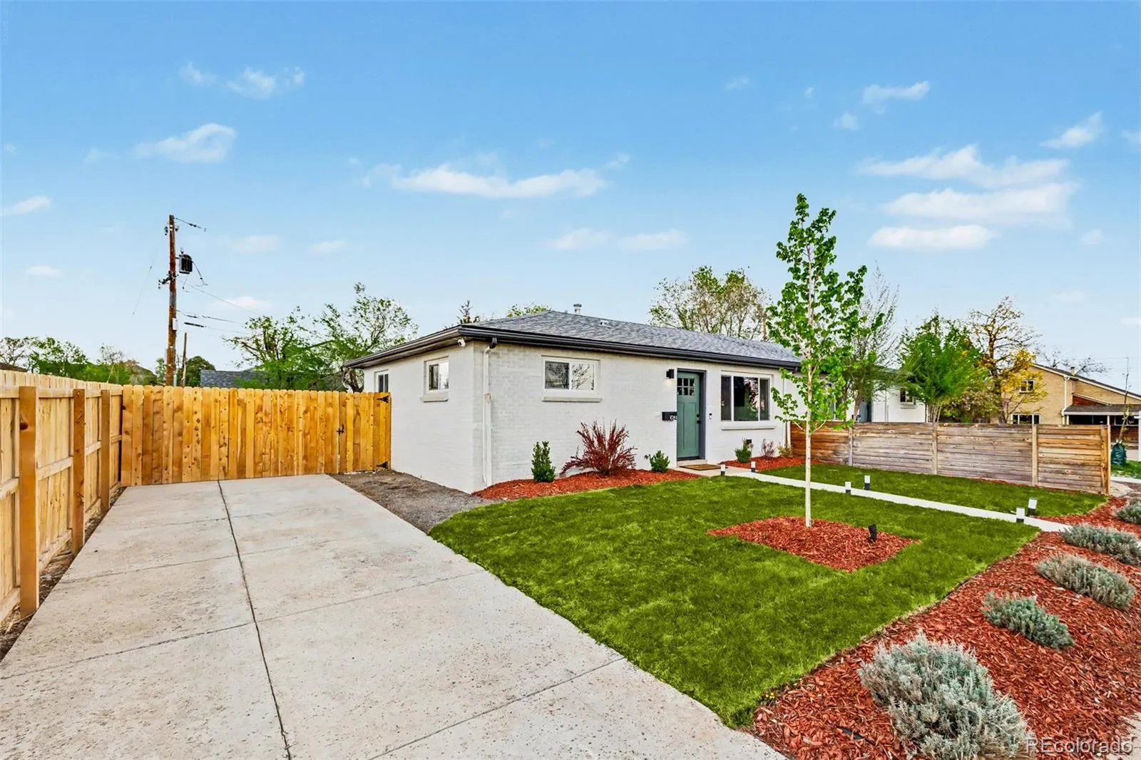1085 N Wolff Street Denver CO 80204 MLS #REC8616954 04102026182820 1600 2