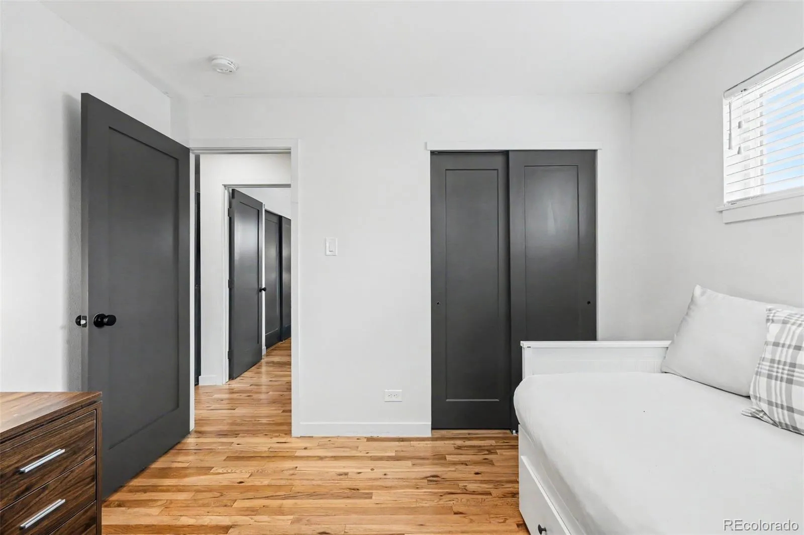 1085 N Wolff Street Denver CO 80204 MLS #REC8616954 04102026182820 1600 24