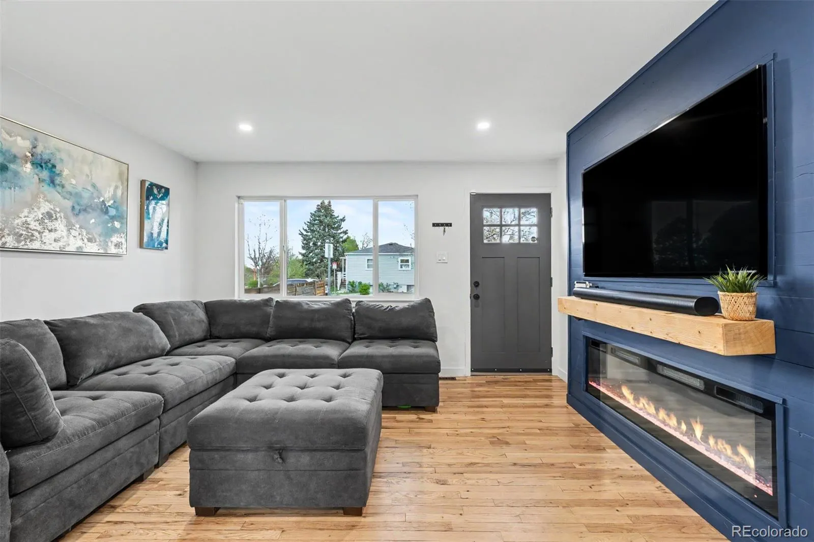 1085 N Wolff Street Denver CO 80204 MLS #REC8616954 04102026182820 1600 4