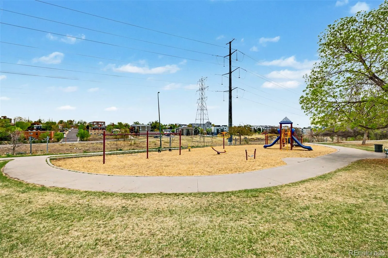 1085 N Wolff Street Denver CO 80204 MLS #REC8616954 04102026182820 1600 40