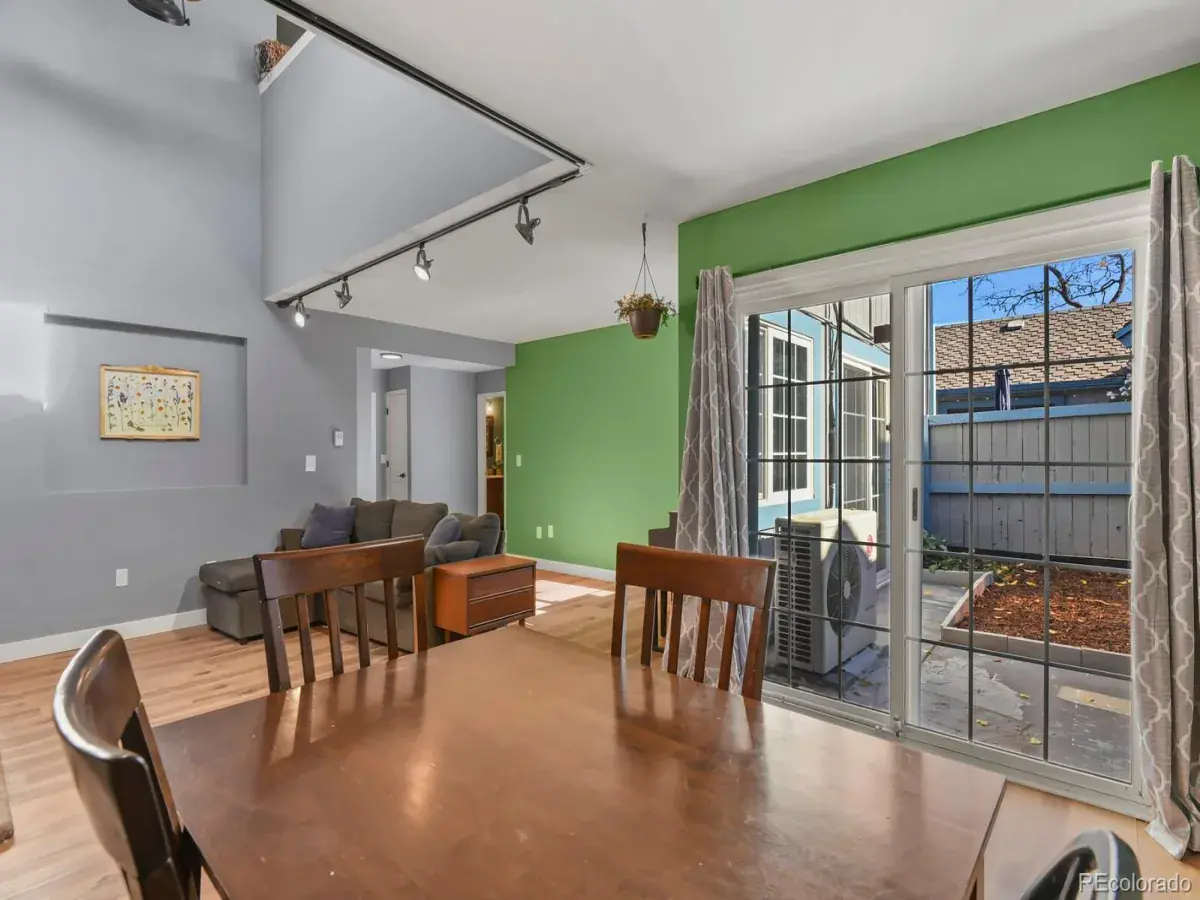 10312025212633 1200 5