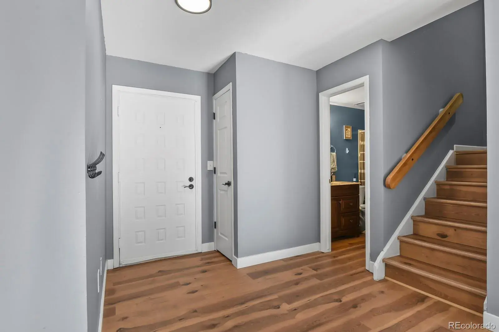 10312025212633 1600 10