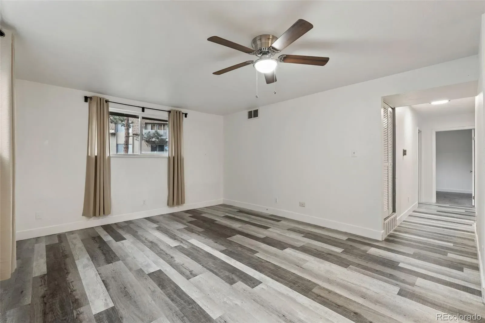 7615 E Quincy Avenue #101 Denver CO 80237 MLS #REC8617816 03122026045336 1600 12