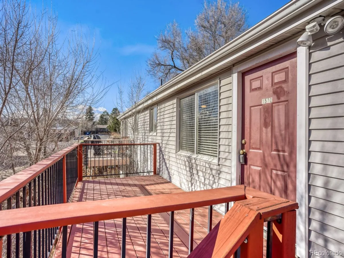 1570 Simms Street Denver CO 80215 | MLS #REC8621013 08232026024552 1200 43