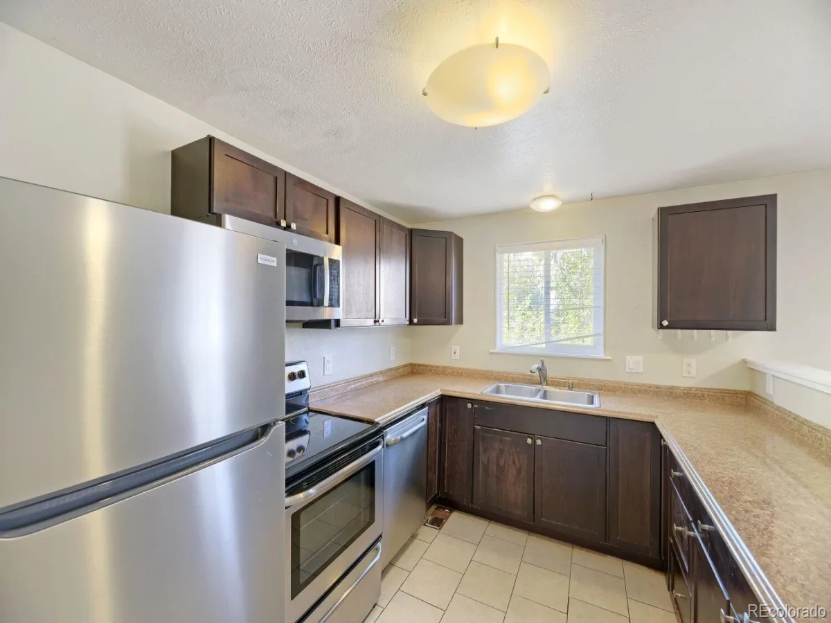 1570 Simms Street Denver CO 80215 | MLS #REC8621013 08232026024552 1200 5