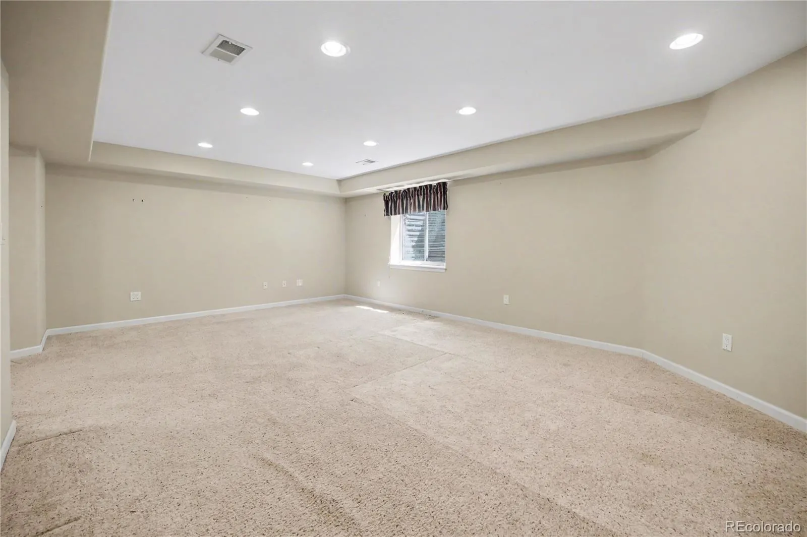 04172026220759 1600 34