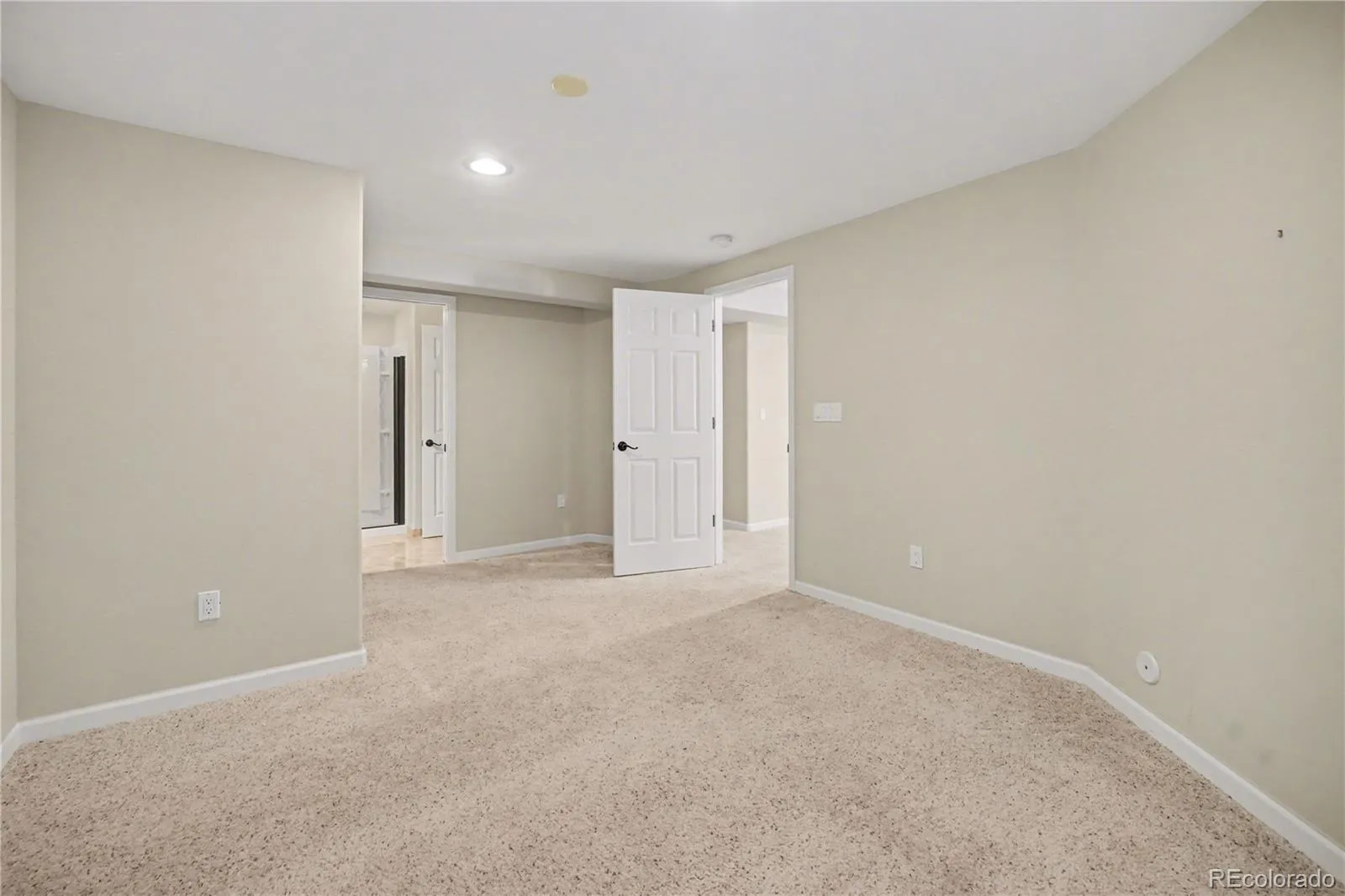 04172026220759 1600 37