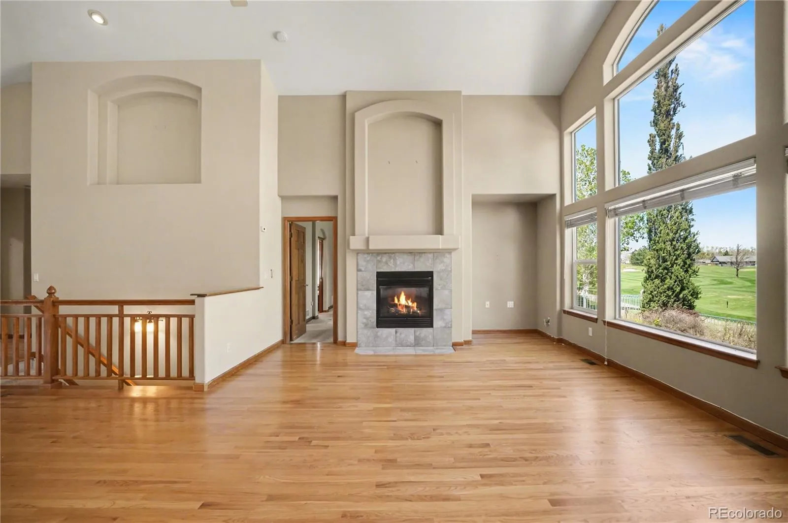 04172026220759 1600 6