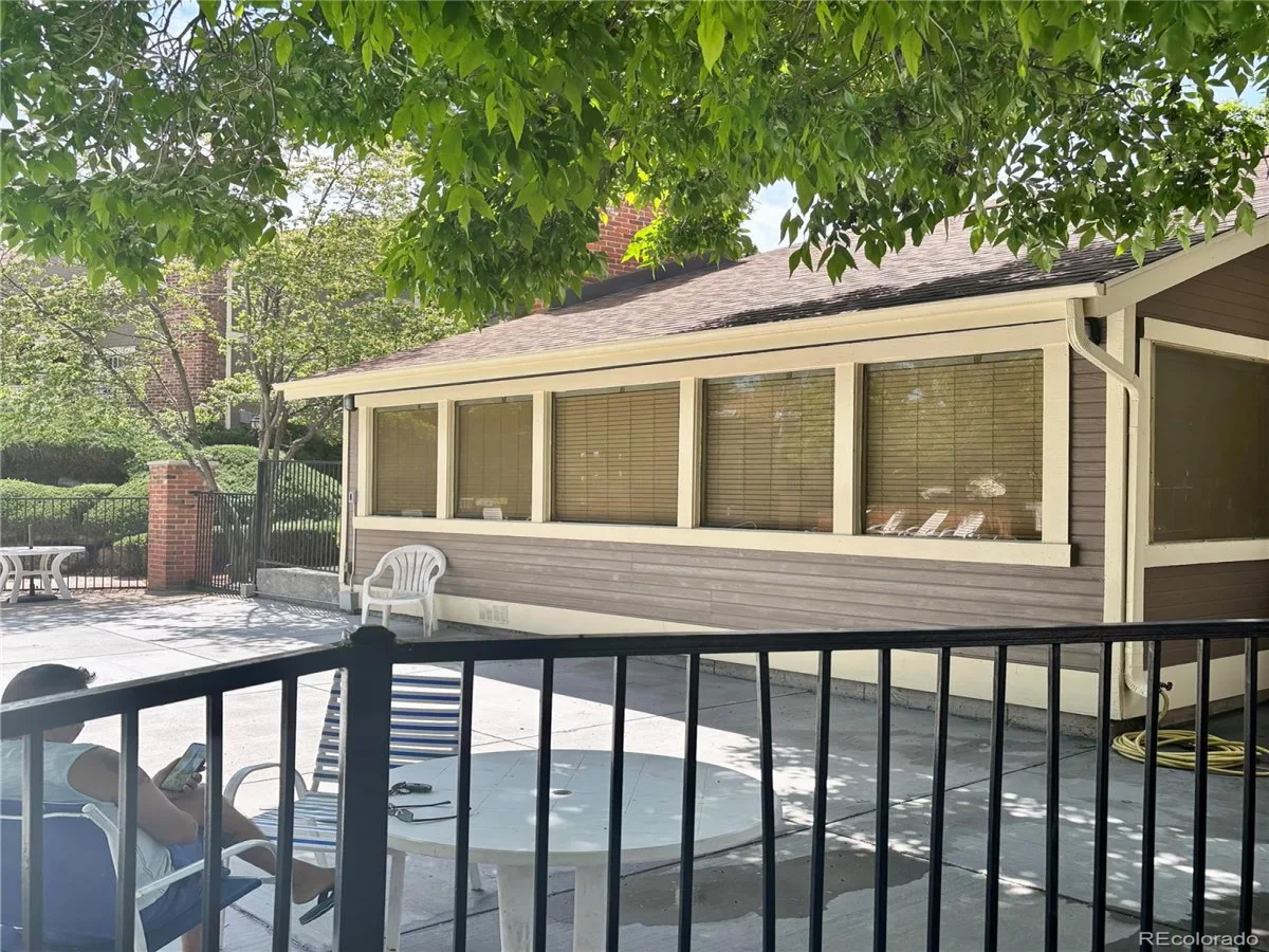 1922 S Hannibal Court #B Aurora CO 80013 | MLS #REC8622663 08122026160550 1200 25