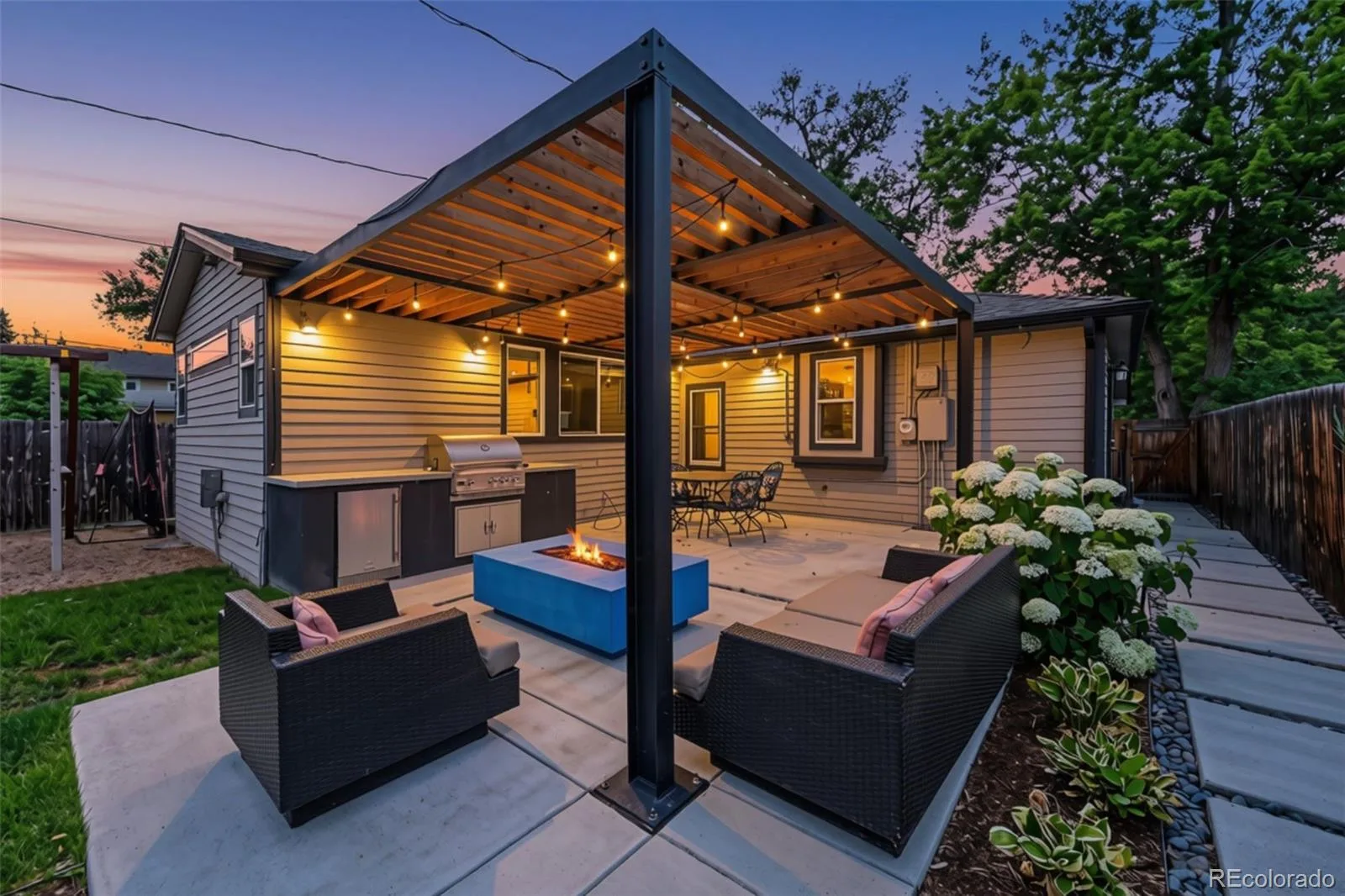 2310 S Humboldt Street Denver CO 80210 MLS #REC8622706 07152026065833 1600 12