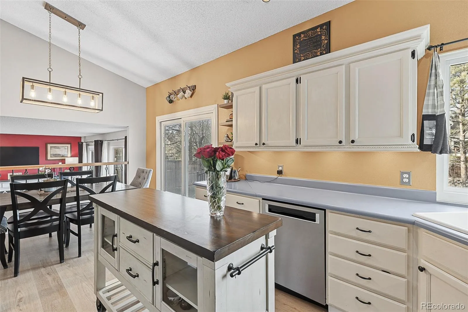 04092026060640 1600 10