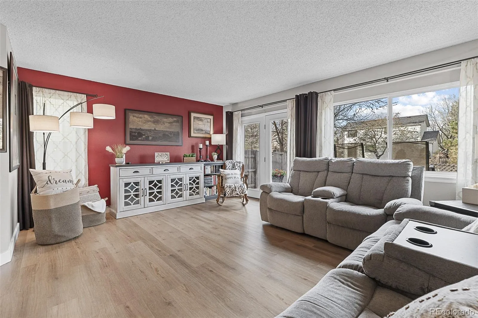 04092026060640 1600 14