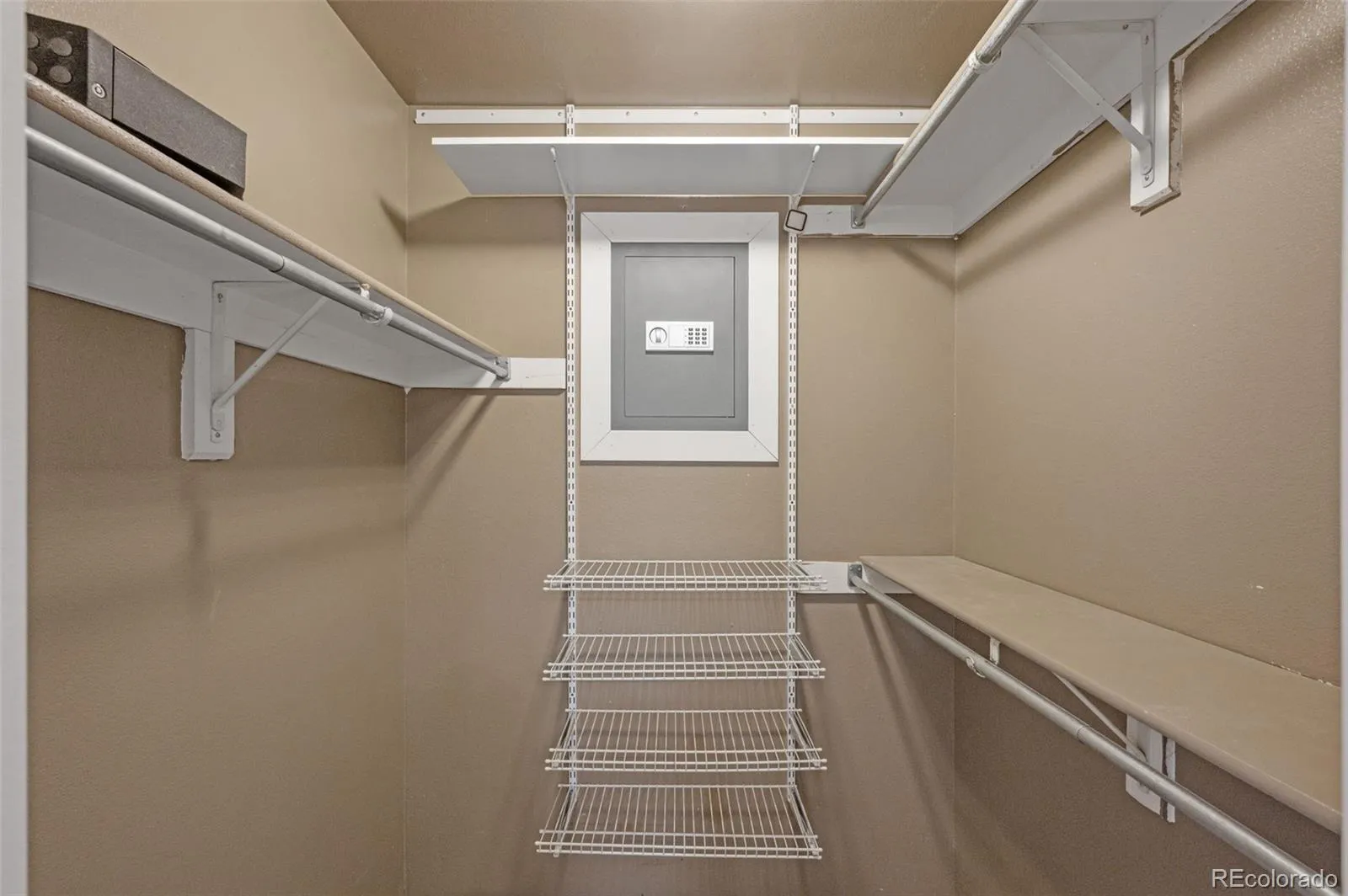 04082026165533 1600 31