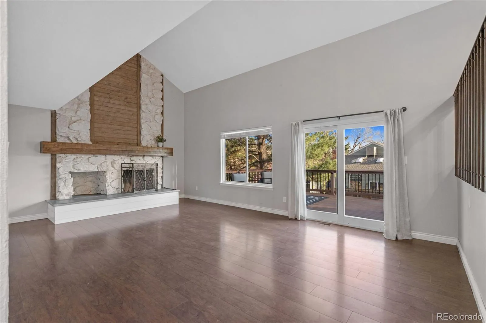 11362 W Berry Avenue Littleton CO 80127 MLS #REC8624299 04232026213715 1600 19