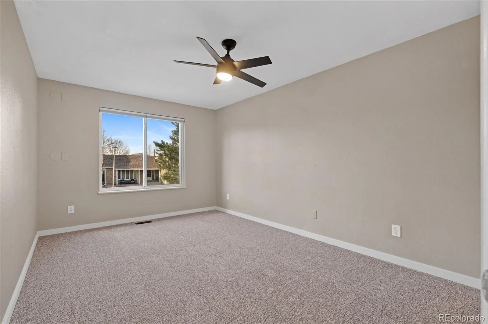 11362 W Berry Avenue Littleton CO 80127 MLS #REC8624299 04232026213715 1600 32