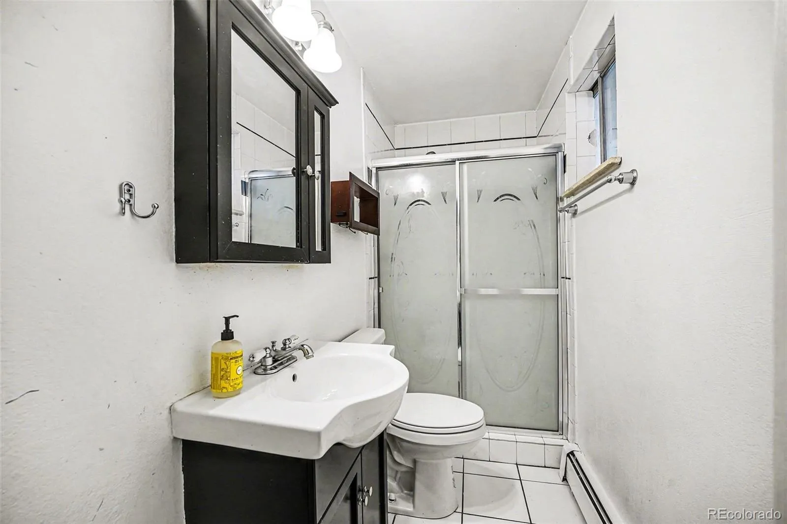 04092026185553 1600 24