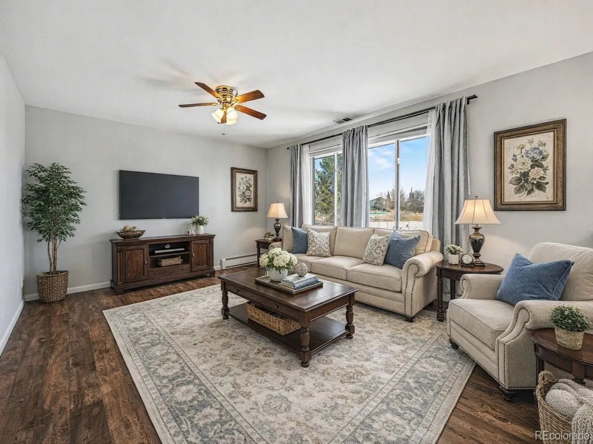 5217 S Mabre Court Littleton CO 80123 MLS #REC8629565 04292026021809 1200 4