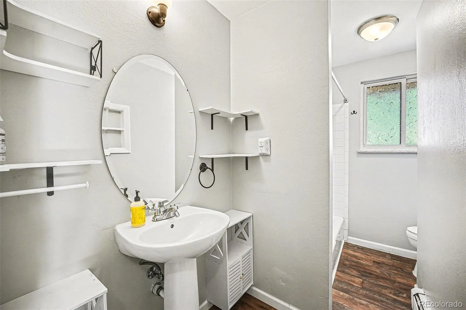 5217 S Mabre Court Littleton CO 80123 MLS #REC8629565 04292026021809 1600 20