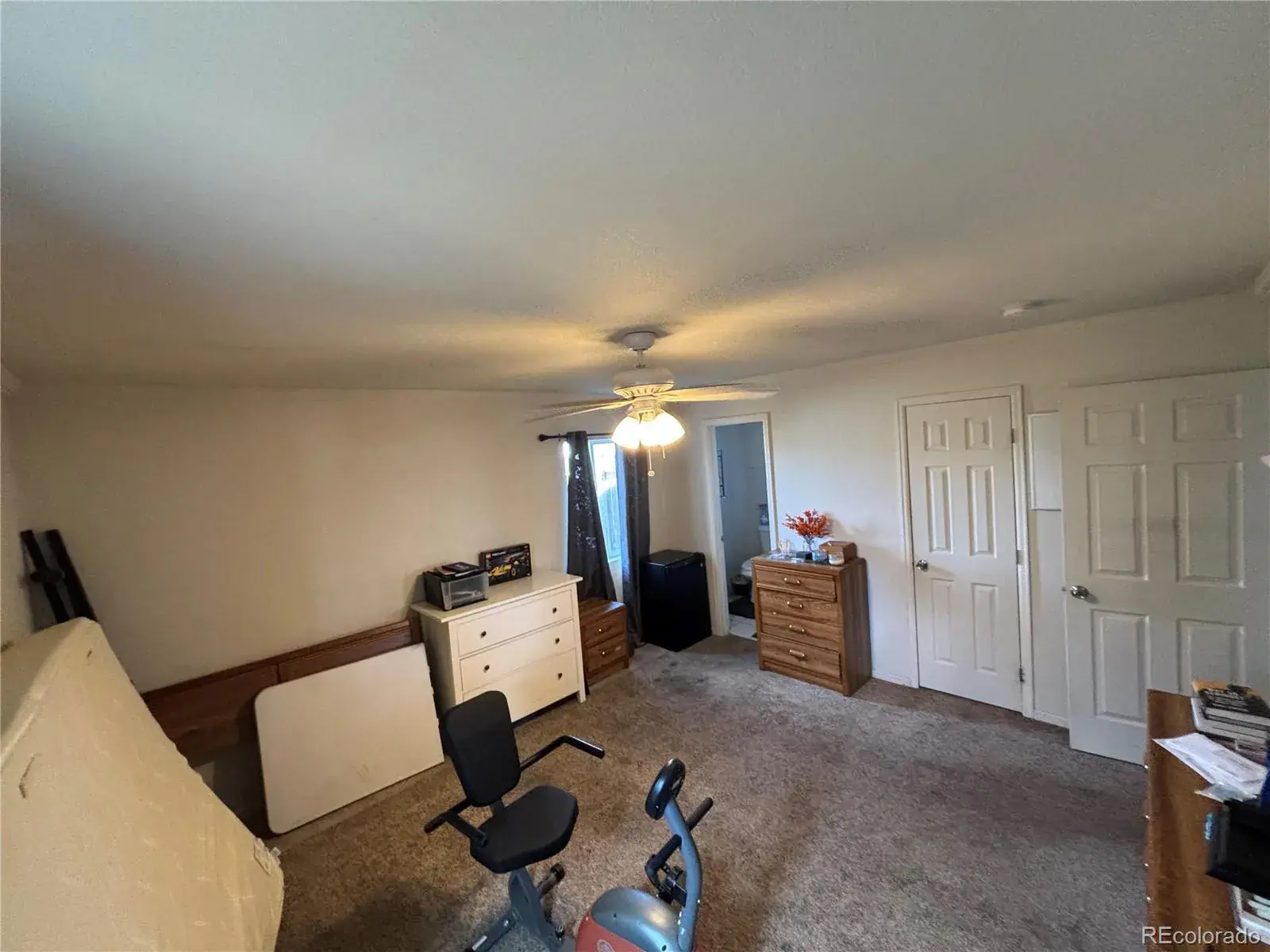 01052026210414 1600 14