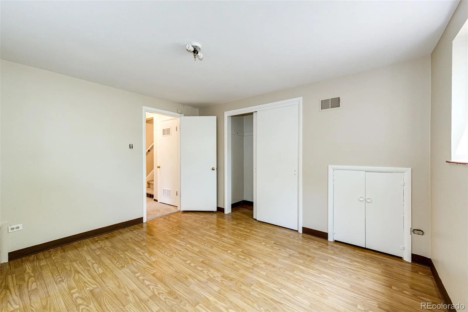 9015 W 4th Place Lakewood CO 80226 MLS #REC8630864 06202026000758 1600 21