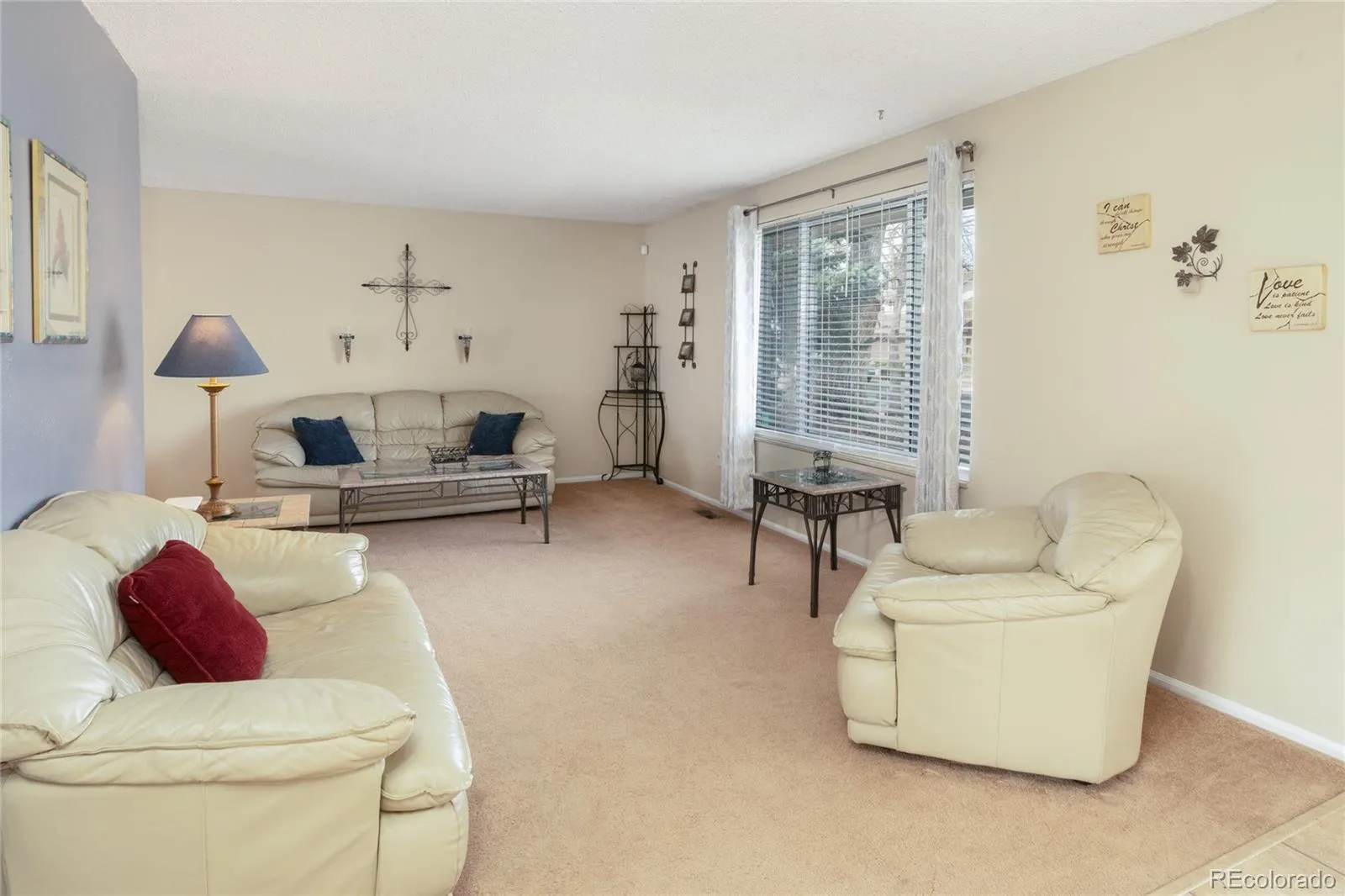 3404 S Ouray Way Aurora CO 80013 MLS #REC8631218 04132026170731 1600 0