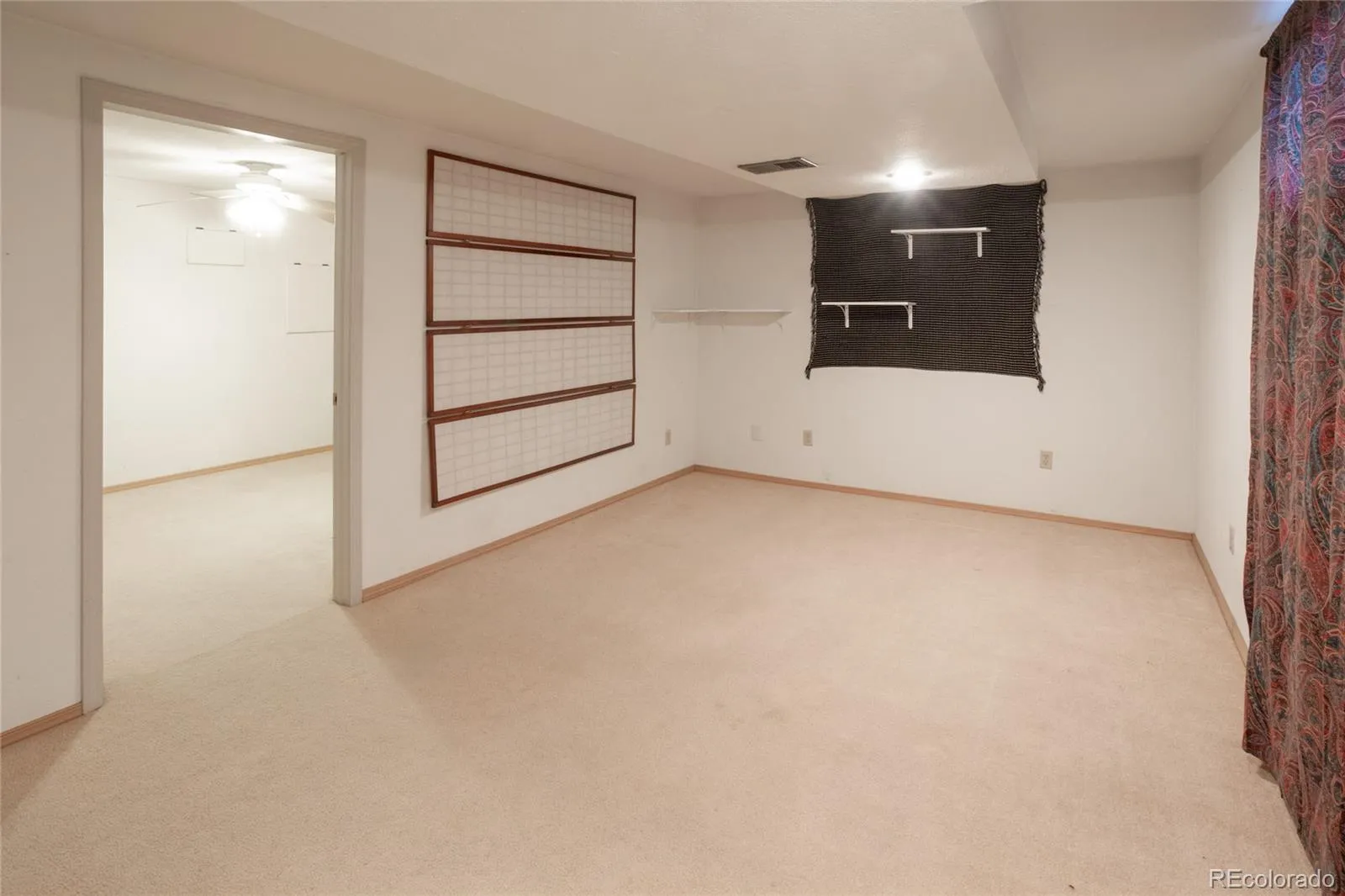 3404 S Ouray Way Aurora CO 80013 MLS #REC8631218 04132026170731 1600 33