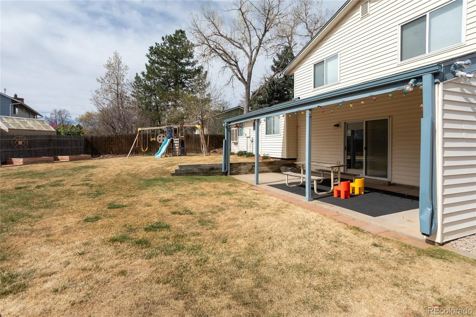 3404 S Ouray Way Aurora CO 80013 MLS #REC8631218 04132026170731 1600 40