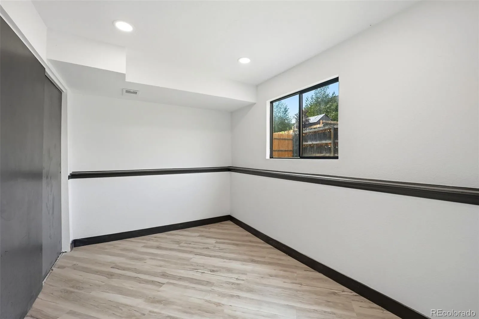 17445 E Temple Drive Aurora CO 80015 | MLS #REC8631385 08082026005355 1600 21