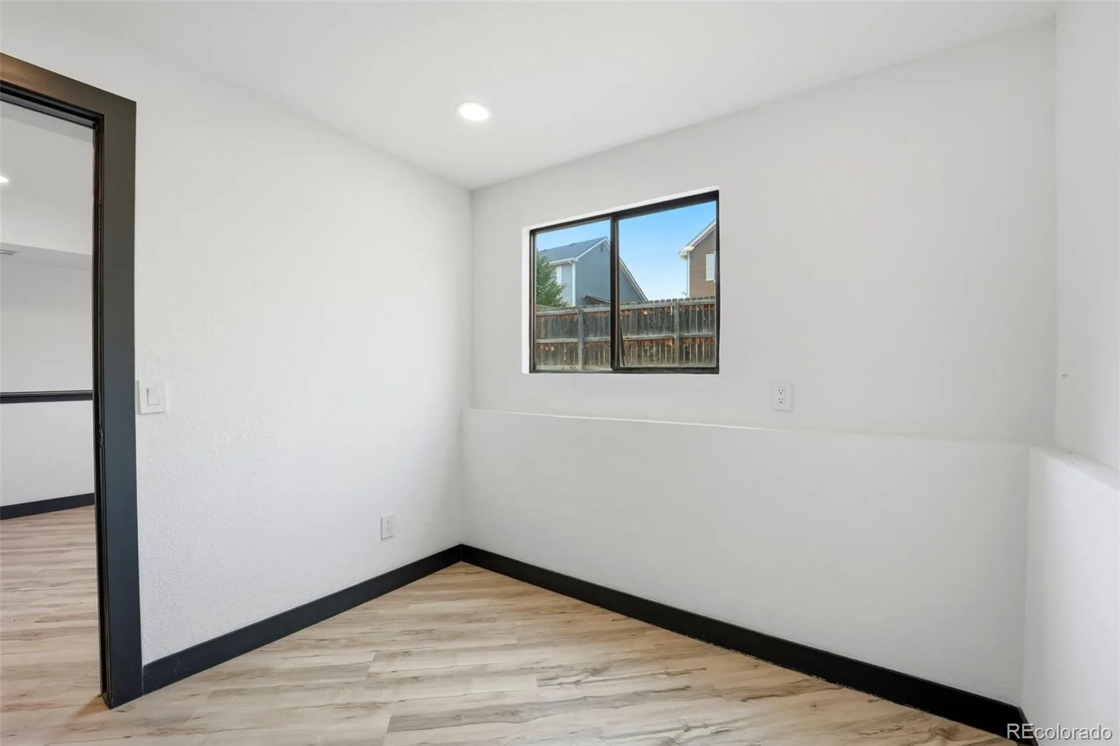 17445 E Temple Drive Aurora CO 80015 | MLS #REC8631385 08082026005355 1600 25
