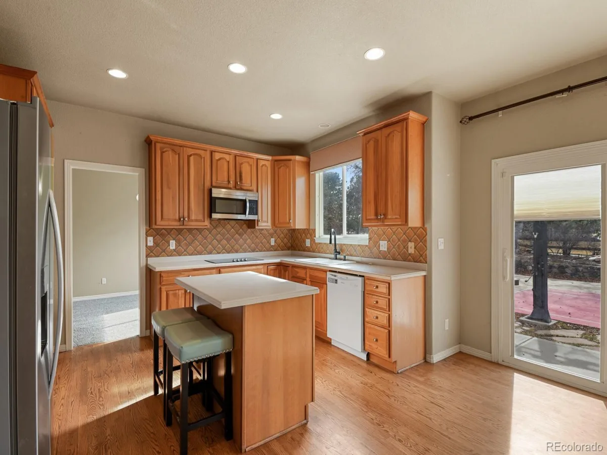 18119 E Caley Circle Aurora CO 80116 | MLS #REC8631828 10012026121012 1200 8