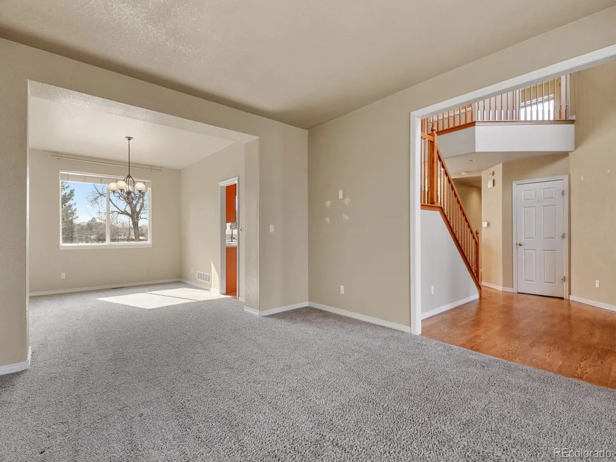 18119 E Caley Circle Aurora CO 80116 | MLS #REC8631828 10012026121012 1200 9