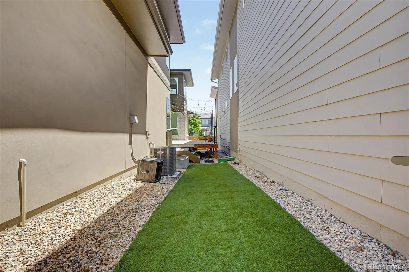 6707 Mariposa Court Denver CO 80221 | MLS #REC8632268 08122026204756 1600 17